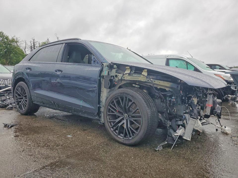 2025 Audi Sq8 VIN WA1CWBF10SD034050 COPART salvage auction — FRONT END, Ny - Mv-907A Salvage Certificate, sold $37,750 on 2026-08-14 (photo 4)