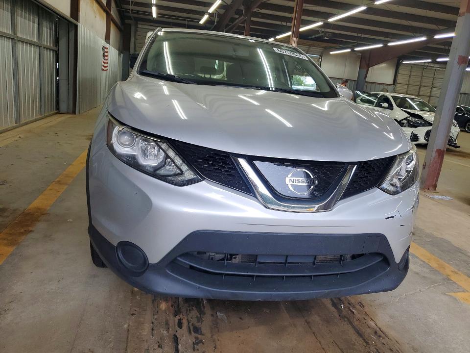 2019 Nissan VIN JN1BJ1CP7KW213289 COPART salvage auction — NORMAL WEAR, Nc - Dealer Only Clean Title (P), sold $950 on 2026-07-22 (photo 5)