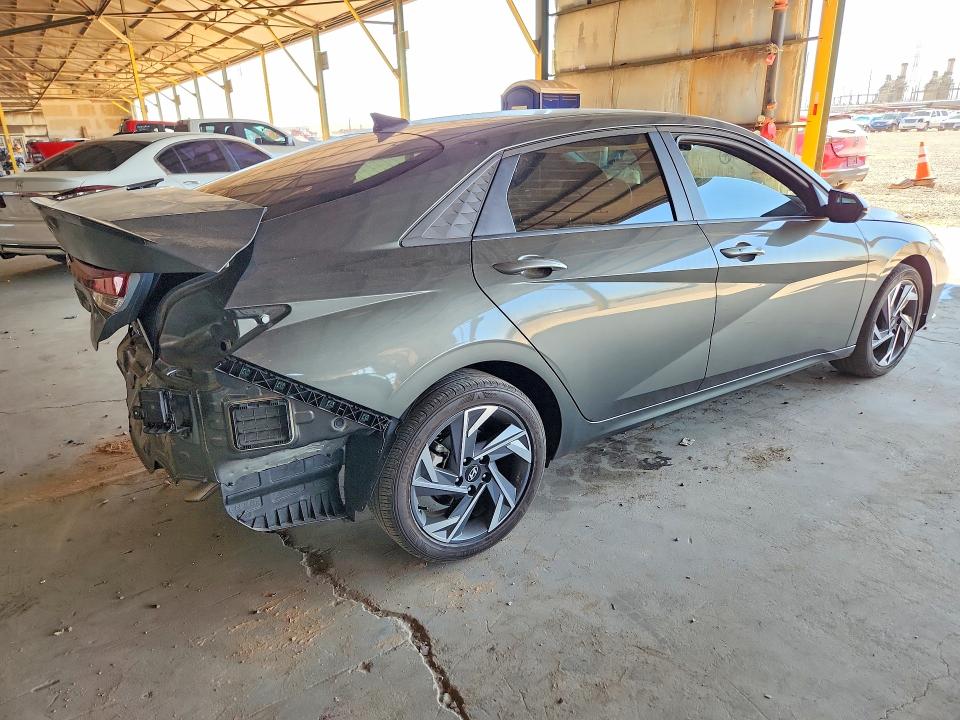 2025 Hyundai Elantra VIN KMHLM4DG0SU907869 COPART salvage auction — REAR END, AZ - CERT OF TITLE - SALVAGE, sold $6,100 on 2026-07-27 (photo 3)