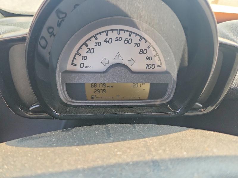 2010 Smart Fortwo VIN WMEEJ3BA4AK358154 COPART salvage auction — MECHANICAL, Oh - Certificate Of Title, sold $575 on 2026-08-07 (photo 9)