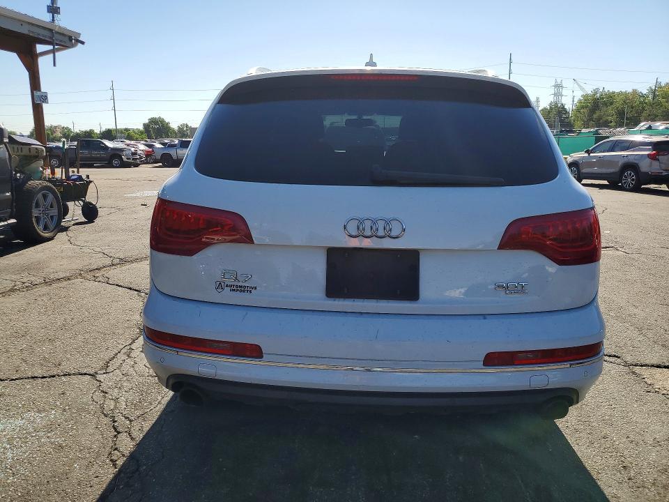 2015 Audi Q7 VIN WA1LGAFE9FD001418 COPART salvage auction — MINOR DENT/SCRATCHES, Co - Dis/Dlr/Exp Only Clean Title, sold $1,550 on 2026-07-28 (photo 6)