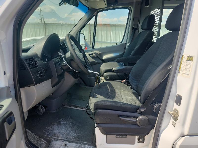 2016 Mercedes-benz Sprinter VIN WD3PE7DD5GP173370 COPART salvage auction — NORMAL WEAR, TX - CERTIFICATE OF TITLE, sold $1,800 on 2026-08-03 (photo 7)