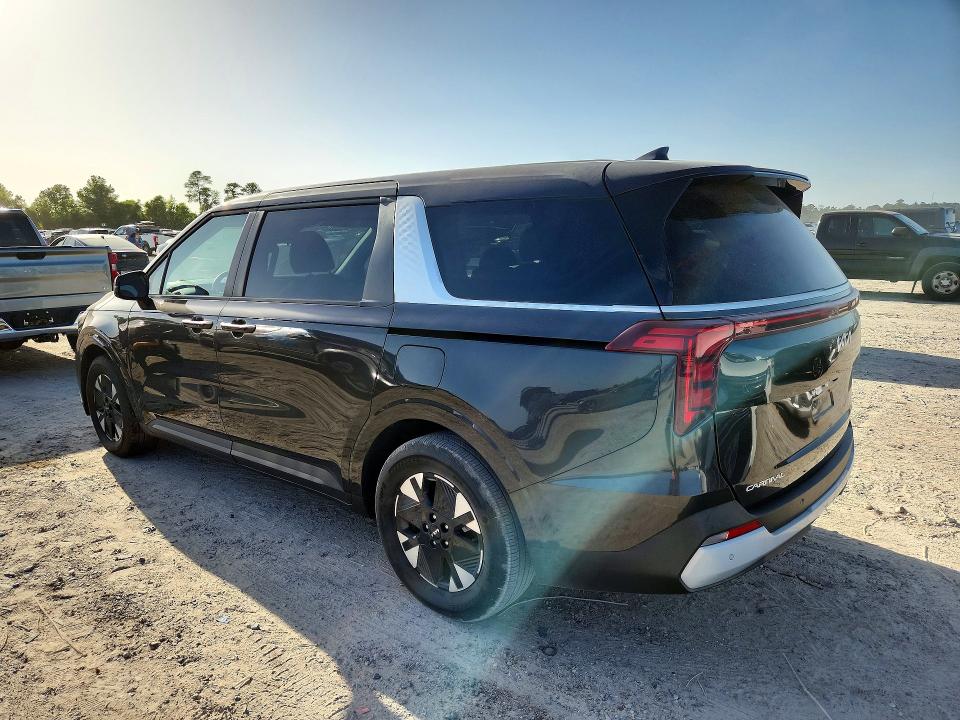 2026 Kia Carnival VIN KNDNB5KA9T6128872 COPART salvage auction — WATER/FLOOD, Fl - Cert Of Title-Slvg Rebld Flood, sold $17,700 on 2026-07-24 (photo 2)