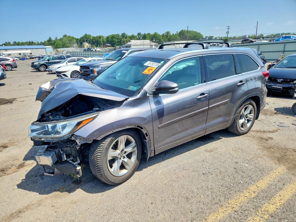2018 Toyota Highlander VIN 5TDDZRFH0JS491645 COPART salvage auction — FRONT END, Pa - Certificate Of Salvage, sold $4,950 on 2026-07-17 (photo 1)