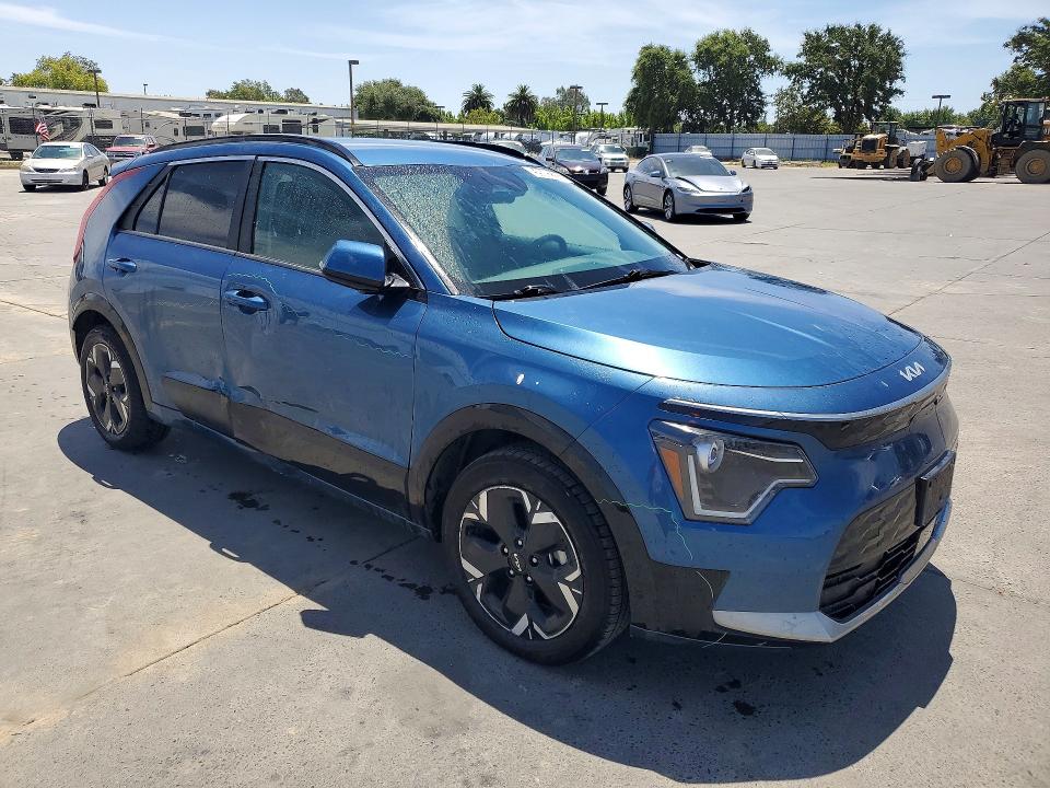 2023 Kia Niro VIN KNDCR3L10P5045834 COPART salvage auction — SIDE, Ca - Certificate Of Title, sold $7,900 on 2026-07-15 (photo 4)