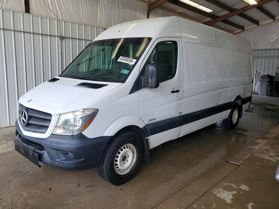 2014 Mercedes-benz Sprinter VIN WD3PE8DE4E5897381 COPART salvage auction — MINOR DENT/SCRATCHES, Wv - Certificate Of Title (P), sold $2,750 on 2026-07-29 (photo 1)