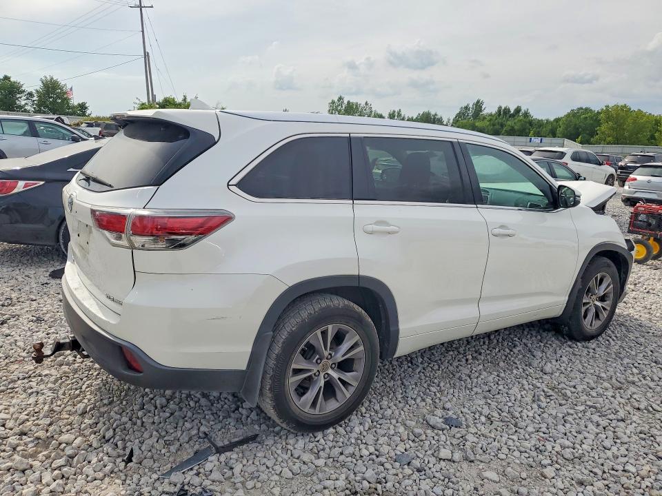2015 Toyota Highlander VIN 5TDJKRFH7FS185086 COPART salvage auction — FRONT END, Mi - Certificate Of Title, sold $800 on 2026-07-30 (photo 3)