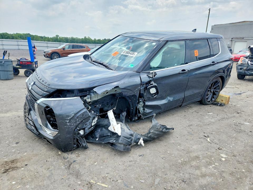 2024 Mitsubishi Outlander VIN JA4J4VA82RZ086778 — COPART salvage auction photo