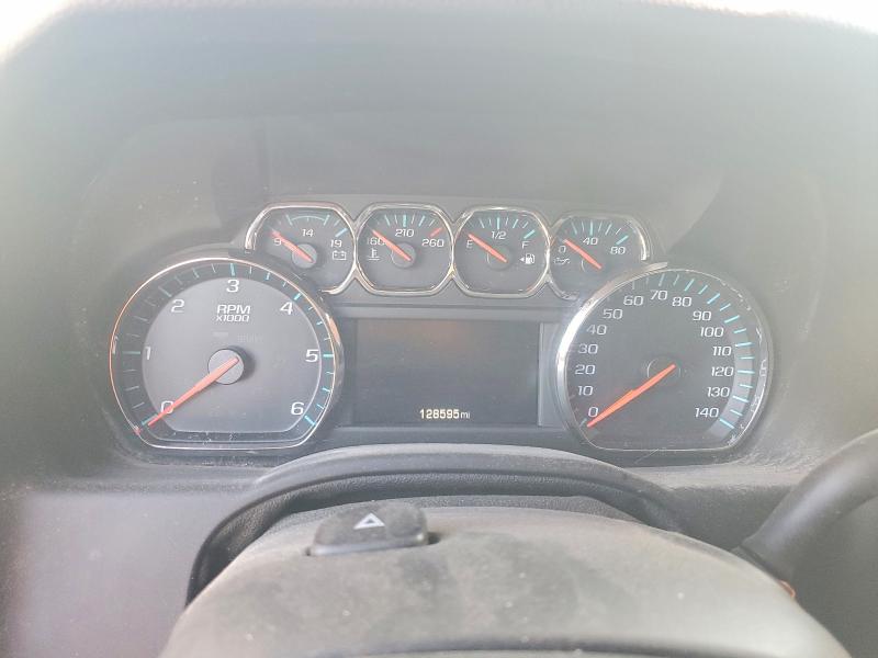 2017 Gmc Yukon xl VIN 1GKS1GKC4HR170444 COPART salvage auction — NORMAL WEAR, Nm - Certificate Of Title, sold $2,200 on 2026-07-09 (photo 9)