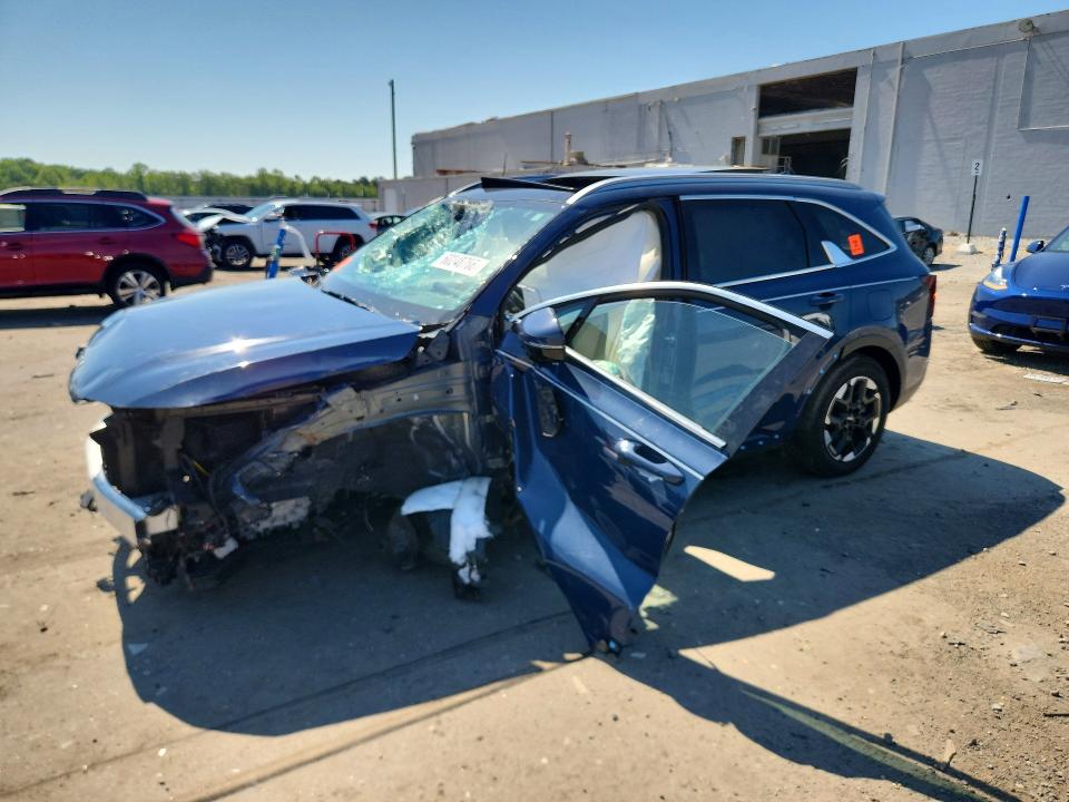 2025 Kia Sorento VIN 5XYRL4JC9SG334541 COPART salvage auction — FRONT END, St - Salvage Title, sold $200 on 2026-07-22 (photo 1)