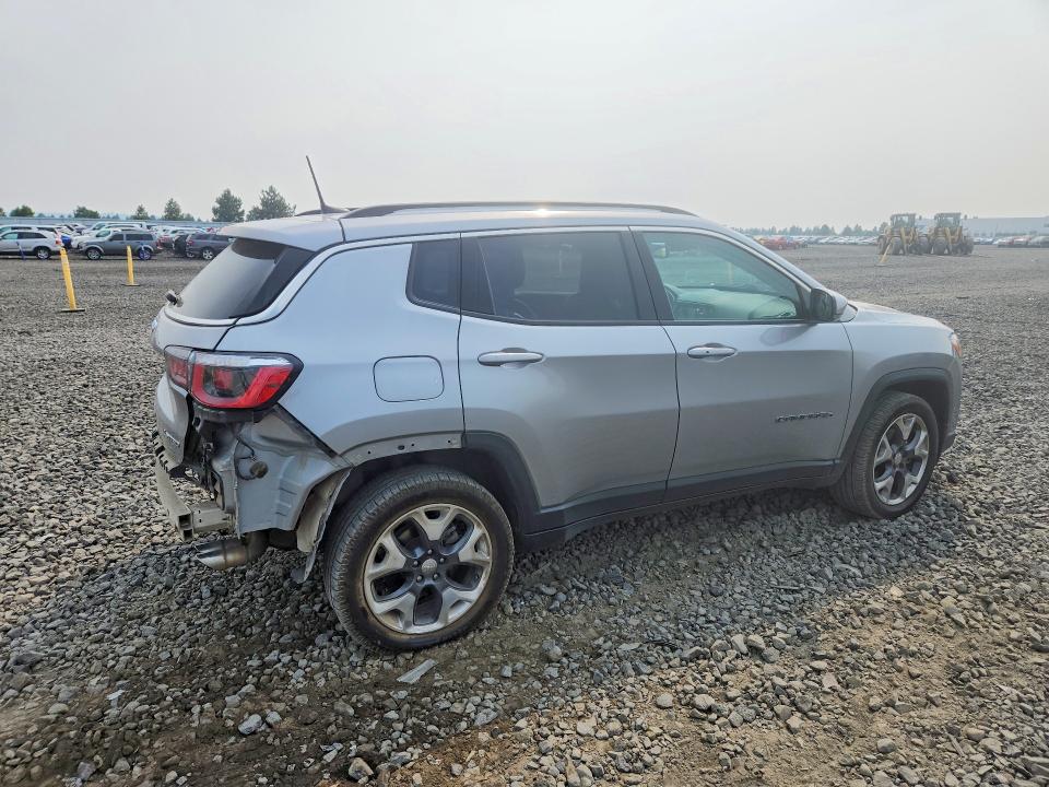 2019 Jeep Compass VIN 3C4NJDCB7KT753411 COPART salvage auction — REAR END, WA - CERT OF OWNERSHIP-REBUILT, sold $1,850 on 2026-08-26 (photo 3)