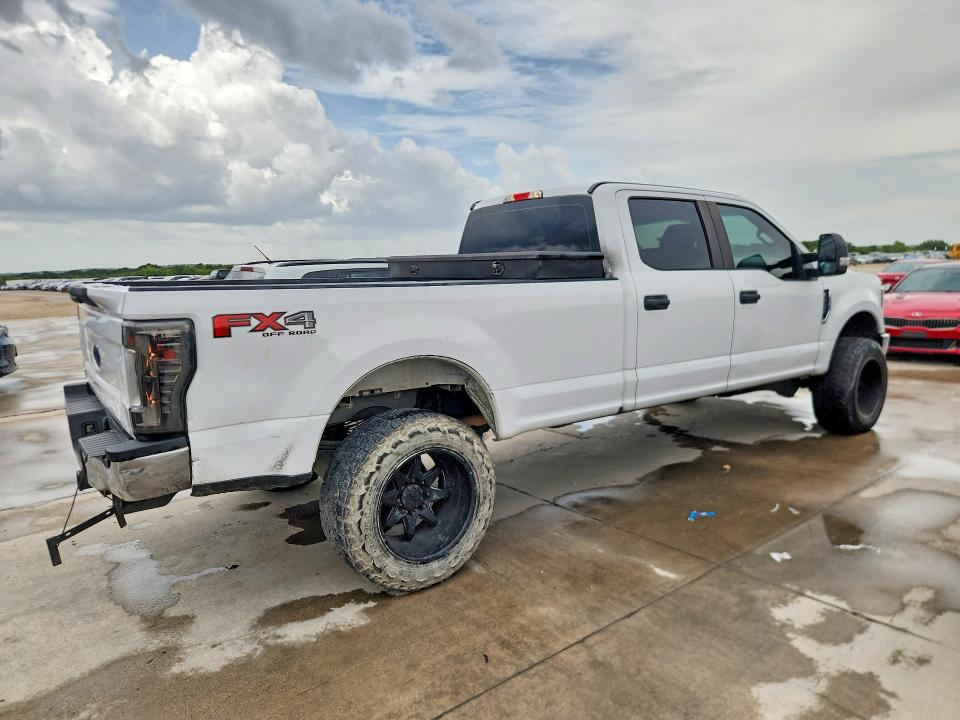 2019 Ford F250 VIN 1FT7W2B62KEC76776 COPART salvage auction — SIDE, TX - CERTIFICATE OF TITLE (P), sold $9,900 on 2026-07-30 (photo 3)