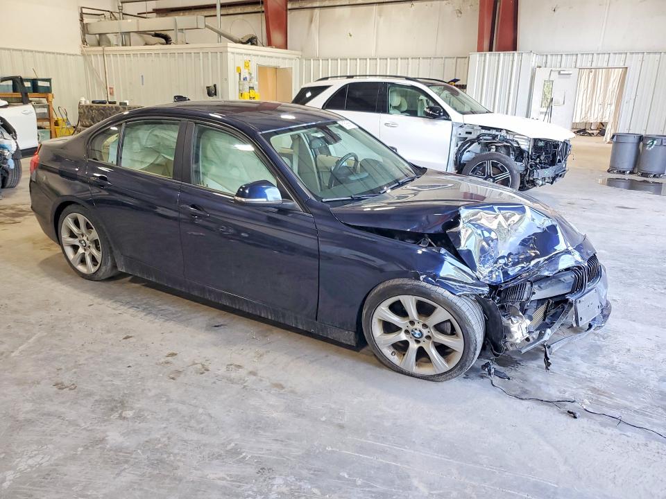 2015 BMW 3er VIN WBA3B5C5XFF962210 COPART salvage auction — FRONT END, Ny - Mv-907A Salvage Certificate, sold $825 on 2026-08-10 (photo 4)
