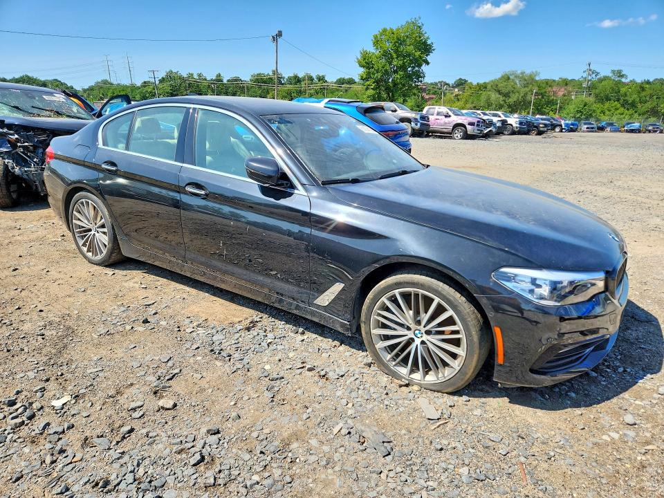 2018 BMW 5 series VIN WBAJE5C58JG918045 COPART salvage auction — MINOR DENT/SCRATCHES, MD - CERTIFICATE OF TITLE, sold $2,600 on 2026-07-28 (photo 4)