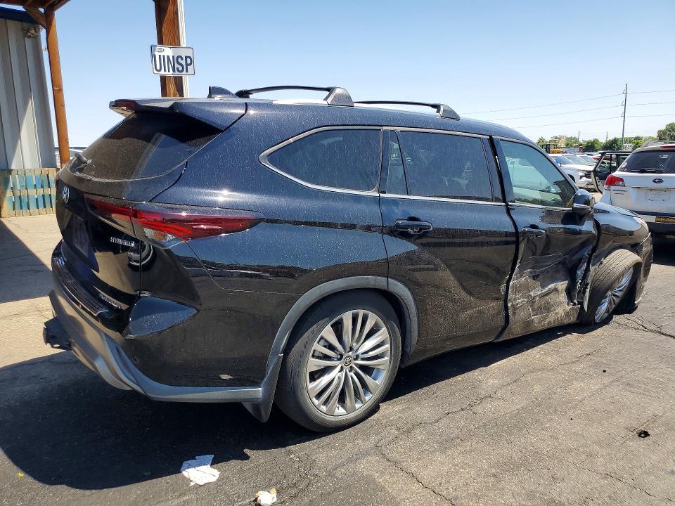 2024 Toyota VIN 5TDEBRCH2RS644728 COPART salvage auction — FRONT END, CO - SALVAGE TITLE, sold $14,400 on 2026-07-21 (photo 3)