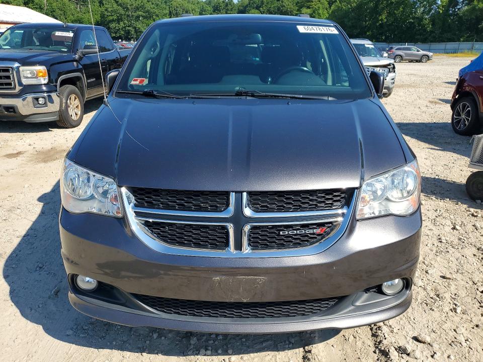 2019 Dodge Grand caravan VIN 2C4RDGCG3KR777102 COPART salvage auction — MINOR DENT/SCRATCHES, Ri - Certificate Of Title, sold $500 on 2026-08-03 (photo 5)