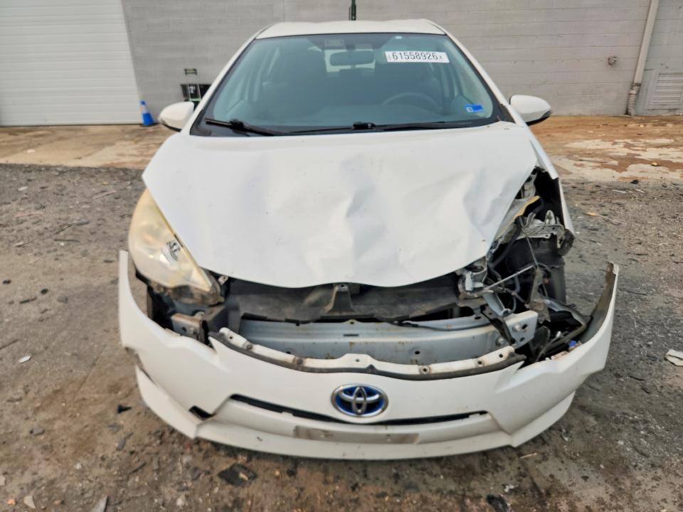 2013 Toyota Prius VIN JTDKDTB3XD1528926 COPART salvage auction — FRONT END, Va - Certificate Of Title, sold $500 on 2026-07-29 (photo 5)