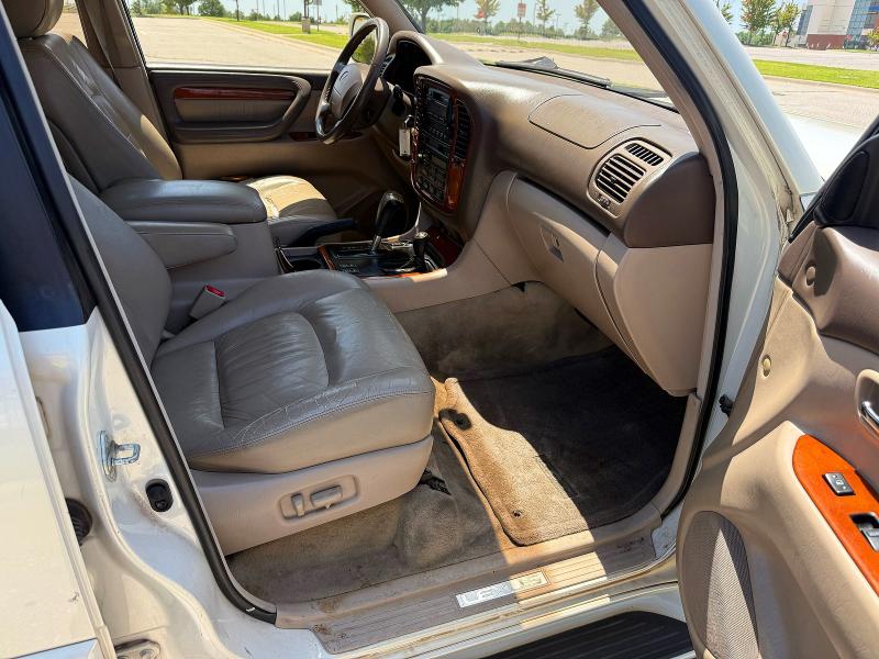 1998 Lexus Lx 470 VIN JT6HT00W9W0023792 COPART salvage auction — MINOR DENT/SCRATCHES, Ok - Cert Of Title-Salvage (P), sold $2,450 on 2026-07-30 (photo 5)