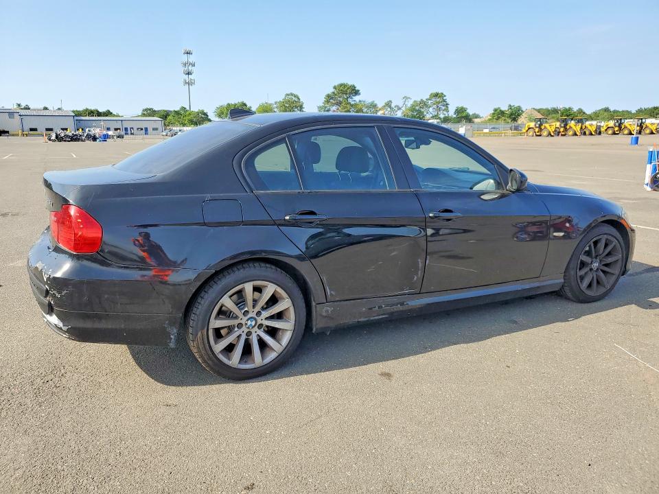 2011 BMW 3er VIN WBAPK7C5XBF087234 COPART salvage auction — REAR END, NY - MV-907A SALVAGE CERTIFICATE, sold $80 on 2026-07-27 (photo 3)