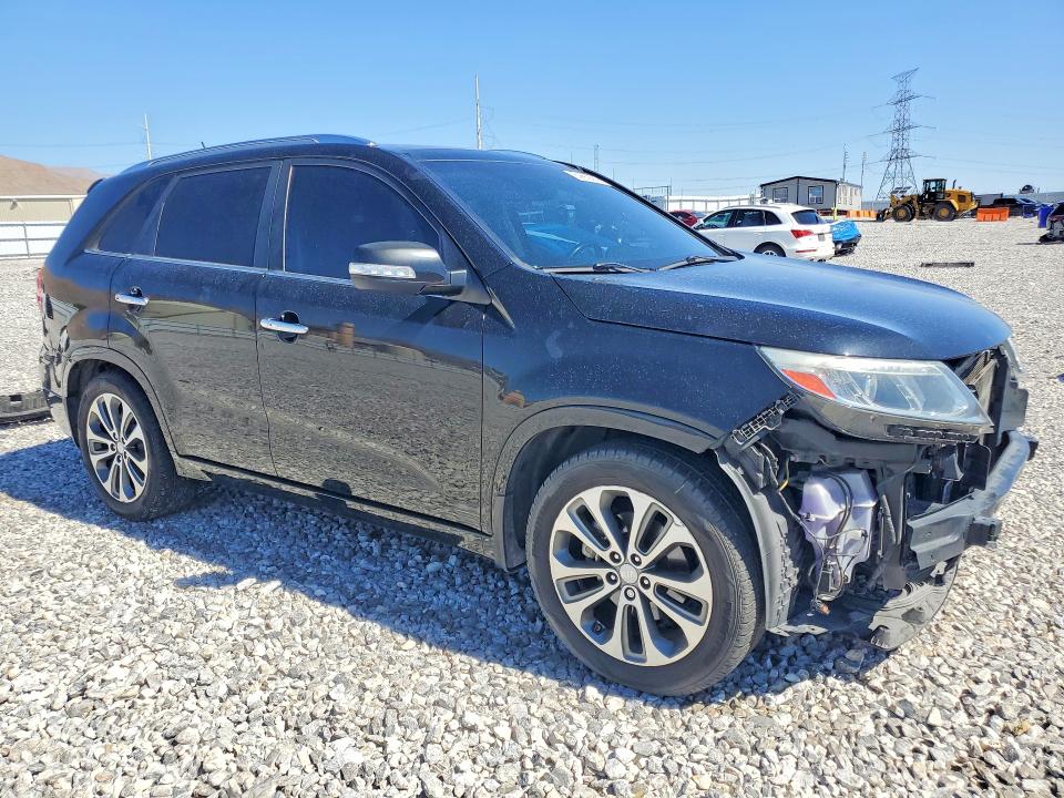 2015 Kia Sorento VIN 5XYKW4A70FG549078 COPART salvage auction — FRONT END, Nv - Salvage Title, sold $1,200 on 2026-07-27 (photo 4)