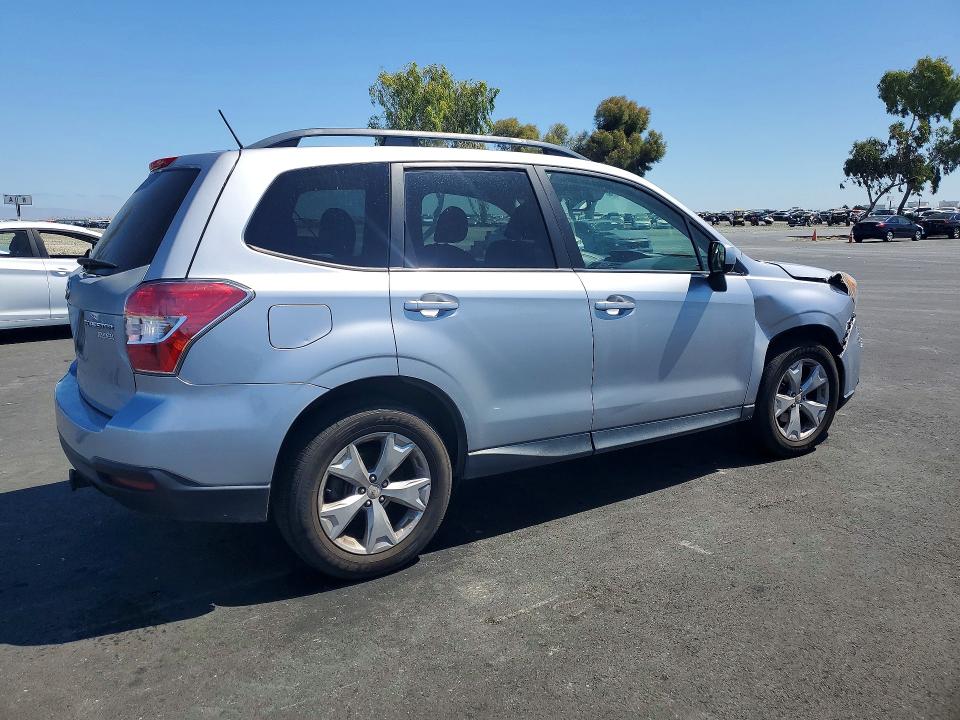 2015 Subaru Forester VIN JF2SJAGC5FH810540 COPART salvage auction — FRONT END, Salvage Title, sold $2,250 on 2026-07-27 (photo 3)