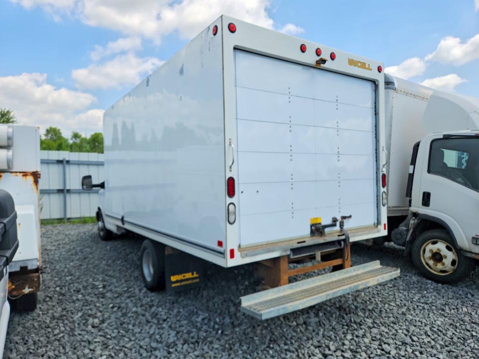2018 Chevrolet Express 3500 VIN 1GB3GSCG7J1336094 COPART salvage auction — SIDE, OH - CERTIFICATE OF TITLE, sold $5,000 on 2026-07-09 (photo 2)