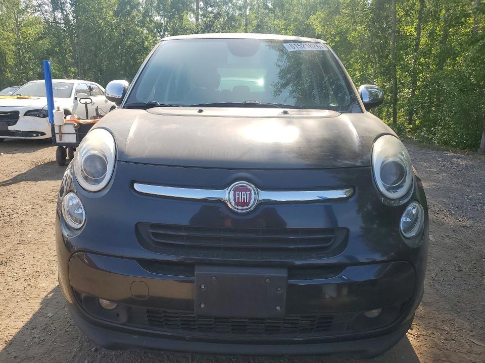 2015 Fiat 500l VIN ZFBCFACH0FZ034255 COPART salvage auction — MINOR DENT/SCRATCHES, On - Permit No Brand - Unfit, sold $450 on 2026-08-05 (photo 5)