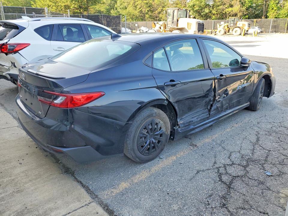 2025 Toyota Camry VIN 4T1DAACK0SU555829 COPART salvage auction — SIDE, Ca - Dis/Dlr/Exp Only Clean Title, sold $12,300 on 2026-07-09 (photo 3)