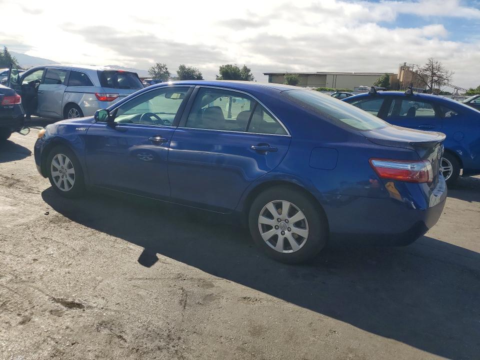 2007 Toyota Camry hybrid VIN JTNBB46K573027041 COPART salvage auction — MINOR DENT/SCRATCHES, Ca - Salvage Certificate, sold $825 on 2026-07-14 (photo 2)
