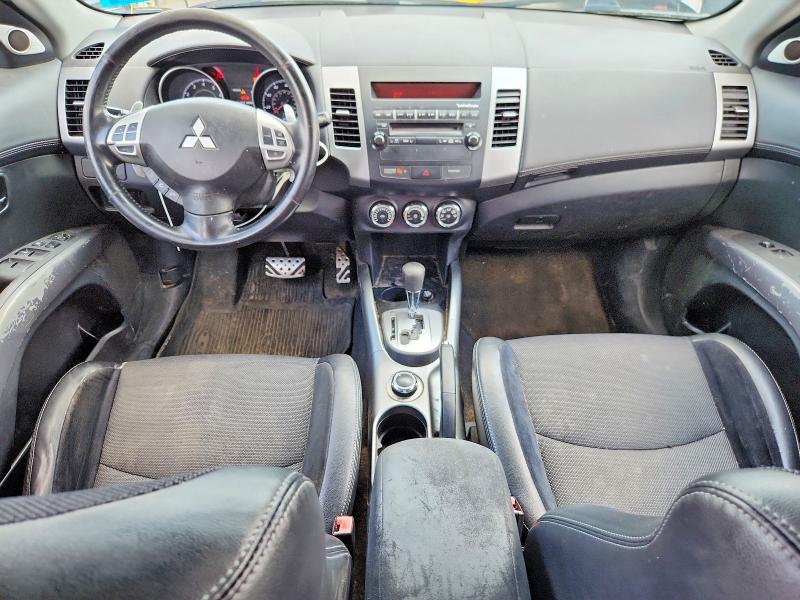 2010 Mitsubishi Outlander VIN JA4JT5AXXAZ007145 COPART salvage auction — FRONT END, NH - CERTIFICATE OF TITLE (P), sold $950 on 2026-07-27 (photo 8)