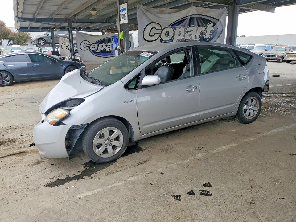 2007 Toyota Prius VIN JTDKB20U477083659 COPART salvage auction — FRONT END, Ca - Salvage Certificate, sold $200 on 2026-07-23 (photo 1)