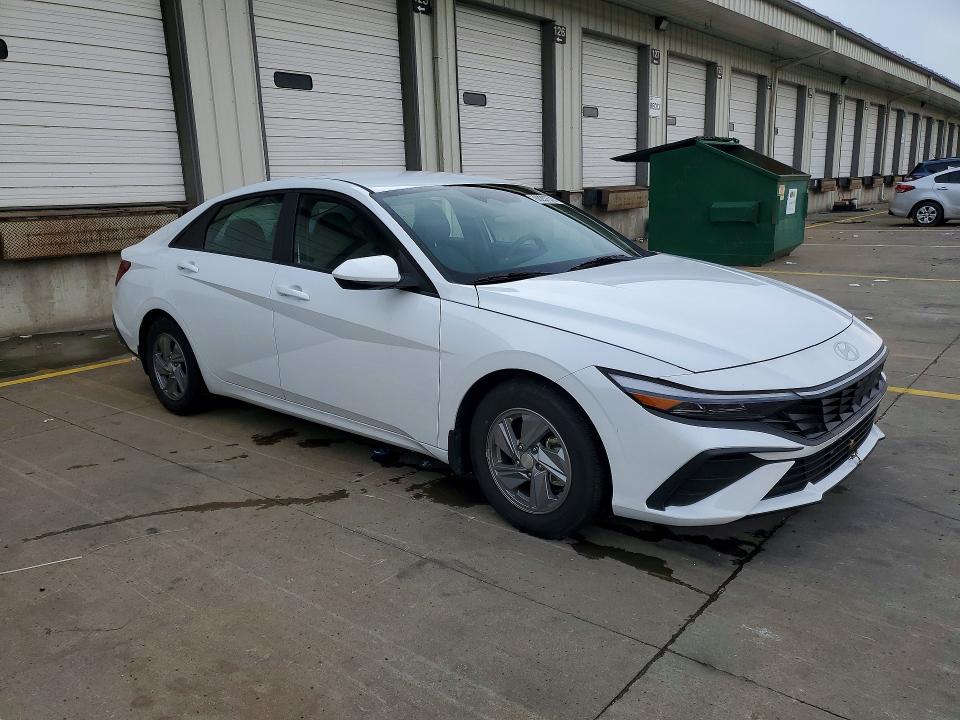 2025 Hyundai Elantra VIN KMHLL4DG3SU865720 COPART salvage auction — WATER/FLOOD, Ky - Cert Of Title-Salvage Water, sold $7,200 on 2026-07-16 (photo 4)