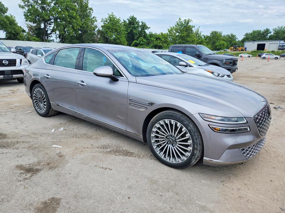 2023 Genesis G80 VIN KMTGE4S17PU007402 COPART salvage auction — FRONT END, Salvage Title, sold $11,500 on 2026-07-31 (photo 4)