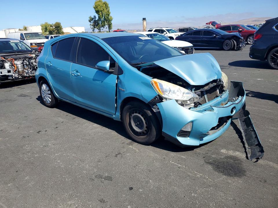 2014 Toyota Prius VIN JTDKDTB39E1084259 COPART salvage auction — FRONT END, Ca - Salvage Certificate, sold $525 on 2026-07-20 (photo 4)