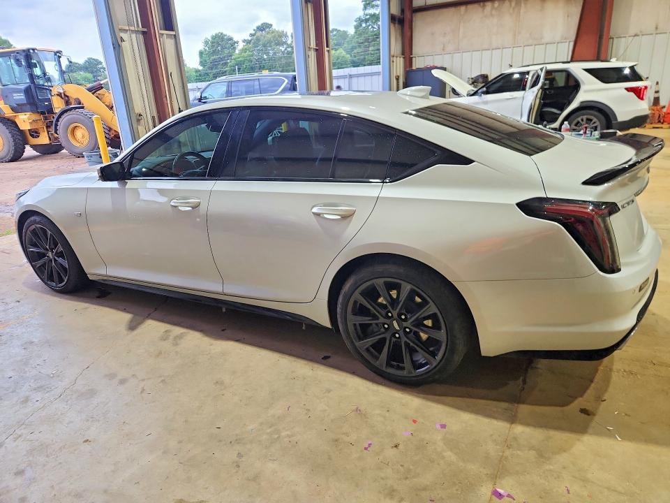 2021 Cadillac Ct5 VIN 1G6DP5RK7M0147729 COPART salvage auction — MECHANICAL, LA - CERT OF TITLE-SALVAGE, sold $9,300 on 2026-09-04 (photo 2)