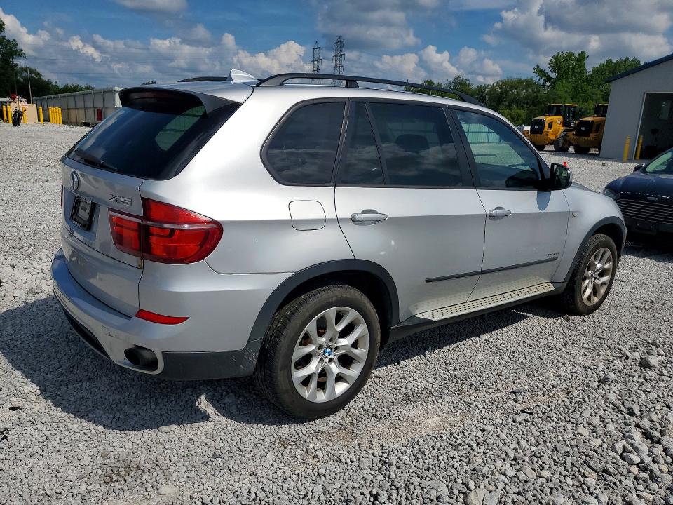 2011 BMW X5 VIN 5UXZV4C57BL407675 COPART salvage auction — MINOR DENT/SCRATCHES, Oh - Certificate Of Title, sold $450 on 2026-07-28 (photo 3)