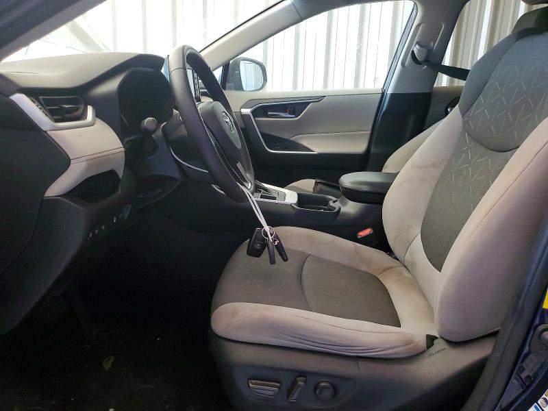 2021 Toyota Rav4 VIN 2T3P1RFV5MW152523 COPART salvage auction — MINOR DENT/SCRATCHES, TX - CERTIFICATE OF TITLE, sold $10,400 on 2026-07-28 (photo 7)