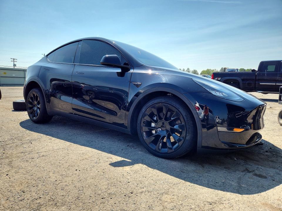 2023 Tesla Model y VIN 7SAYGDEE4PA029393 COPART salvage auction — FRONT END, Pa - Certificate Of Salvage, sold $13,700 on 2026-07-21 (photo 4)