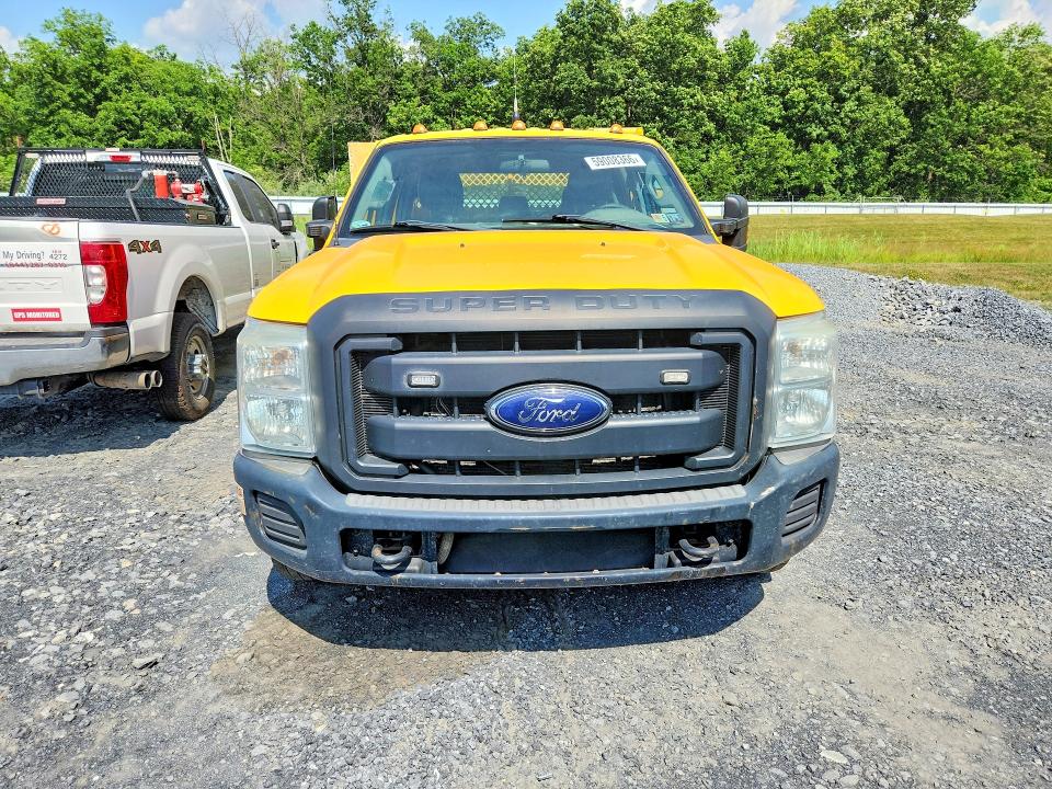 2015 Ford F-350 super duty VIN 1FD8W3G66FEA42872 COPART salvage auction — MINOR DENT/SCRATCHES, Pa - Cert Of Title (P), sold $2,150 on 2026-07-08 (photo 5)