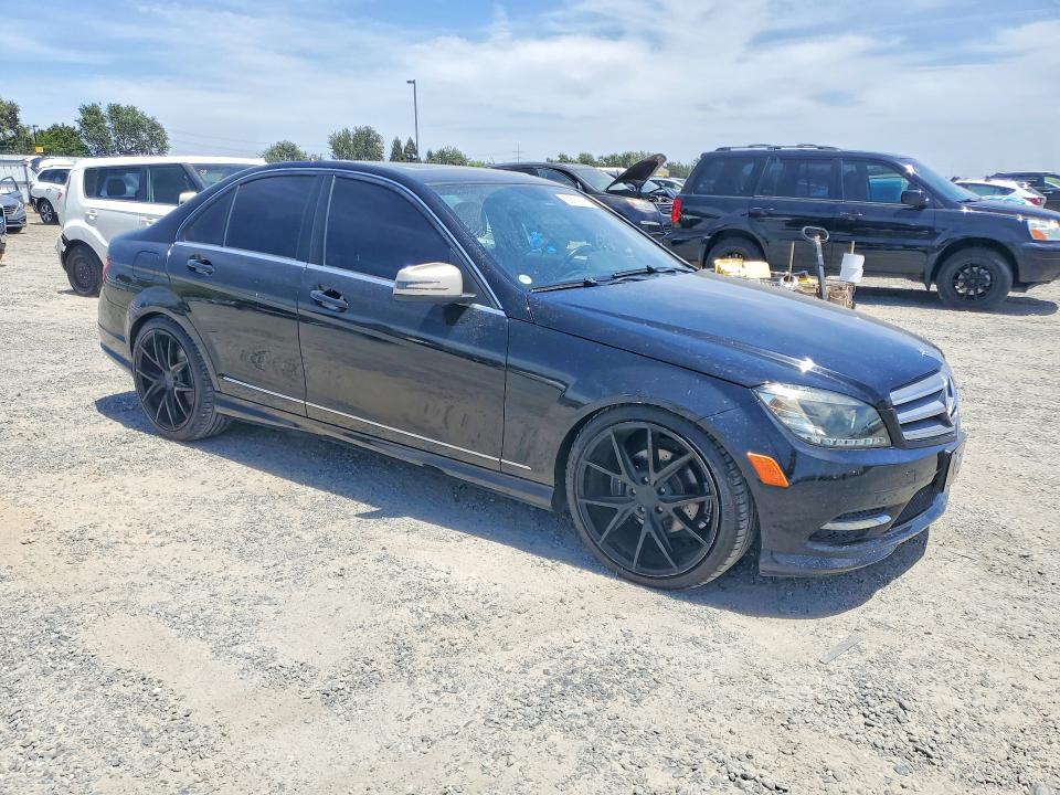 2011 Mercedes-benz C class VIN WDDGF8BB3BR181450 COPART salvage auction — SIDE, Ca - Dlr/Dis/Exp Only Salvage Title, sold $825 on 2026-07-21 (photo 4)