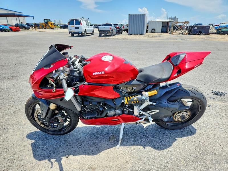 2012 Ducati 620 VIN ZDM14BPW1CB004344 COPART salvage auction — FRONT END, LA - CERT OF TITLE-SALVAGE, sold $3,300 on 2026-07-16 (photo 3)