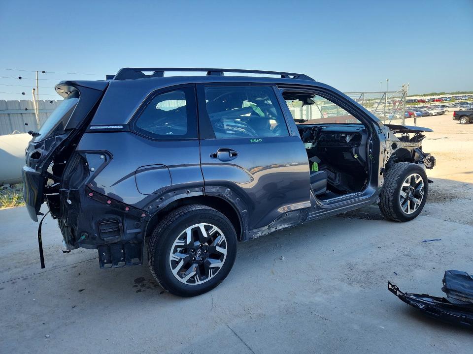 2025 Subaru Forester VIN JF2SLDAC7SH478566 COPART salvage auction — STRIPPED, Ne - Cert Of Title-Salvage, sold $7,700 on 2026-09-15 (photo 3)