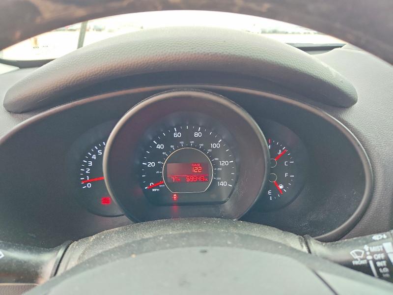 2016 Kia Soul VIN KNDJN2A22G7829784 COPART salvage auction — UNDERCARRIAGE, Tx - Salvage Vehicle Title, sold $70 on 2026-07-23 (photo 9)