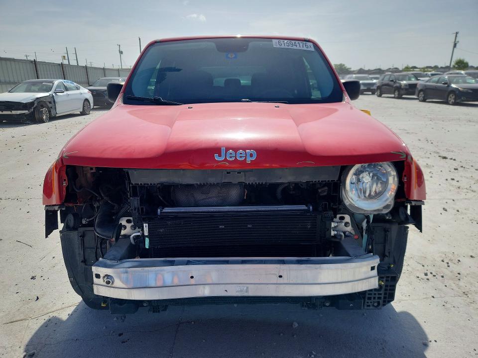 2017 Jeep Renegade VIN ZACCJAAB5HPF31233 COPART salvage auction — FRONT END, TX - SALVAGE VEHICLE TITLE (P), sold $2,000 on 2026-07-24 (photo 5)