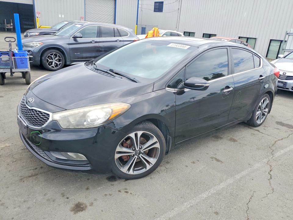2015 Kia Forte VIN KNAFZ4A89F5338436 COPART salvage auction — VANDALISM, Ca - Salvage Certificate, sold $250 on 2026-07-31 (photo 1)