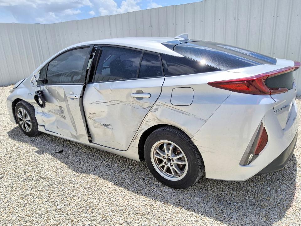 2018 Toyota Prius prime VIN JTDKARFPXJ3102873 COPART salvage auction — SIDE, Fl - Certificate Of Title, sold $4,550 on 2026-07-28 (photo 2)