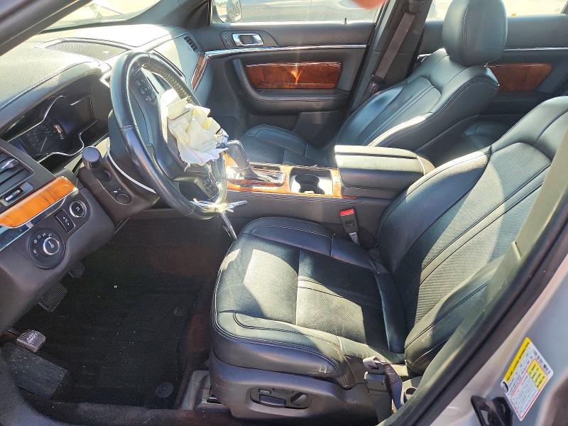 2013 Lincoln Mks VIN 1LNHL9FT5DG605995 COPART salvage auction — FRONT END, Tx - Certificate Of Title, sold $550 on 2026-09-08 (photo 7)