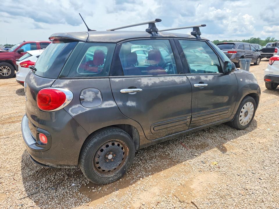 2015 Fiat 500 VIN ZFBCFAAH5FZ030611 COPART salvage auction — MINOR DENT/SCRATCHES, Wi - Certificate Of Title, sold $275 on 2026-07-28 (photo 3)