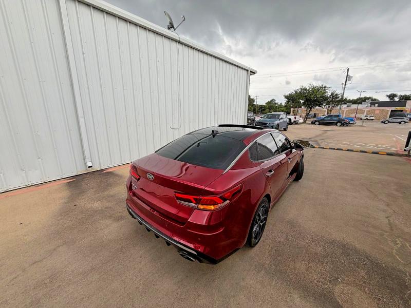2020 Kia Optima VIN 5XXGT4L3XLG450082 COPART salvage auction — MINOR DENT/SCRATCHES, OK - CERTIFICATE OF TITLE (P), sold $900 on 2026-07-28 (photo 4)