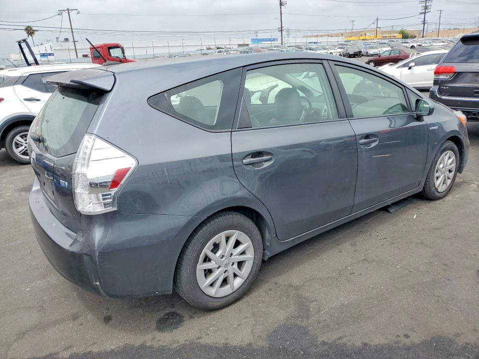 2012 Toyota Prius VIN JTDZN3EU0C3073278 COPART salvage auction — MINOR DENT/SCRATCHES, Ca - Dis/Dlr/Exp Only Clean Title, sold $2,500 on 2026-07-14 (photo 3)